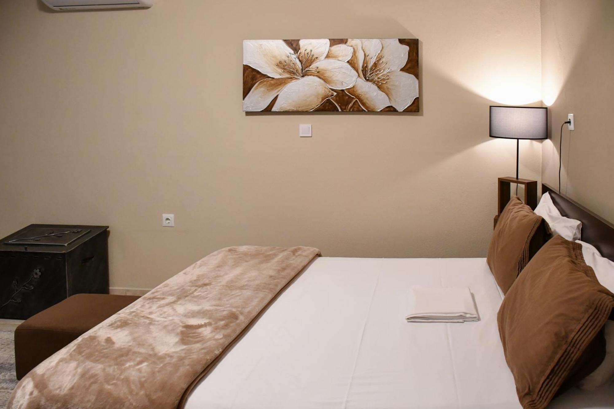 Toula Rooms Ángistron 외부 사진
