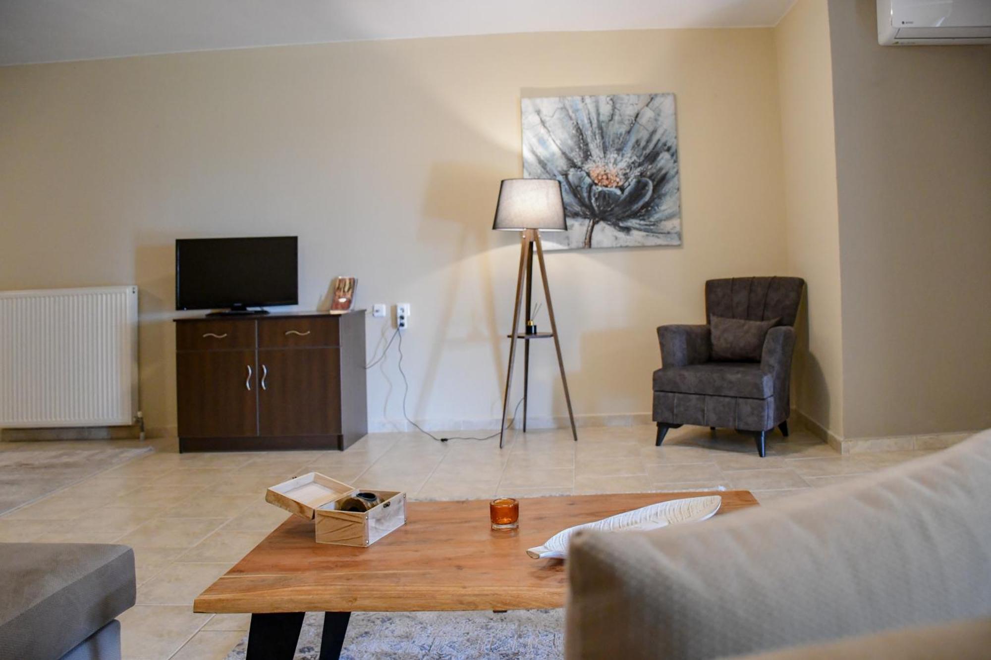 Toula Rooms Ángistron 외부 사진