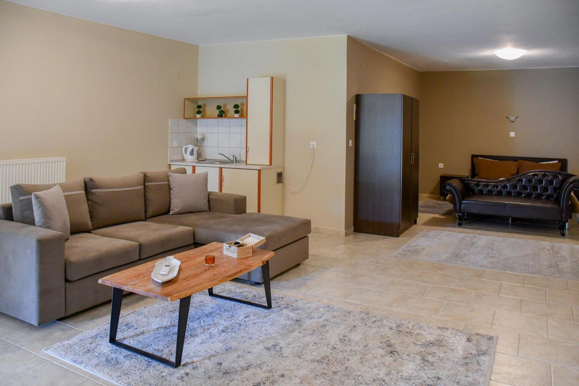 Toula Rooms Ángistron 외부 사진